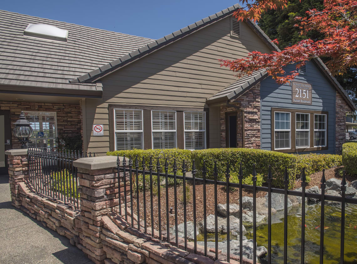 Sunset Summit Apartments in Rocklin, CA